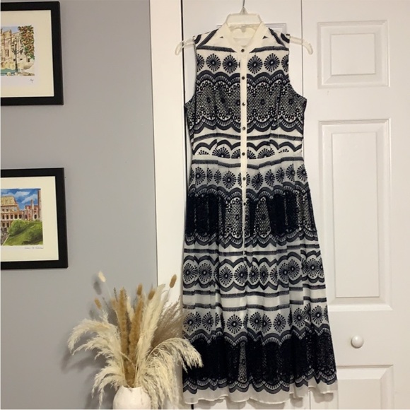 Katherine Kelly Navy lace and white dress size 4 - Picture 7 of 9